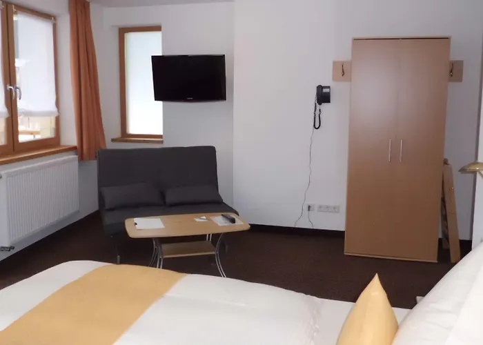 Alpina Affittacamere 3*