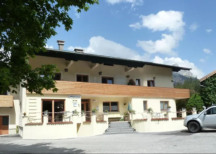 Affittacamere Alpina 3*