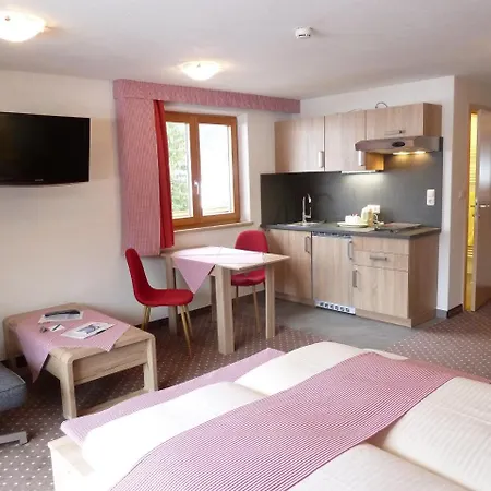 Alpina Guest house