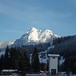 Alpina Gæstehus 3*