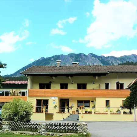 Alpina Gæstehus Haldensee